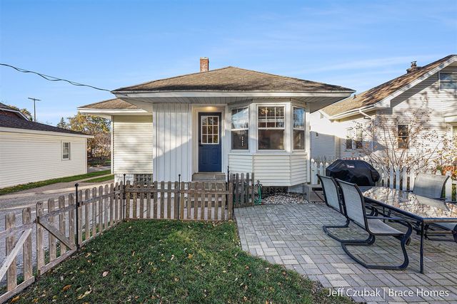 612 Deming Street, Grand Rapids, MI 49507