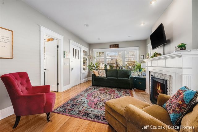 612 Deming Street, Grand Rapids, MI 49507