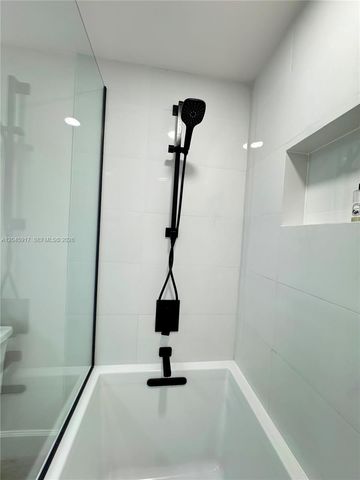 9172 Collins Avenue 218, Surfside, FL 33154