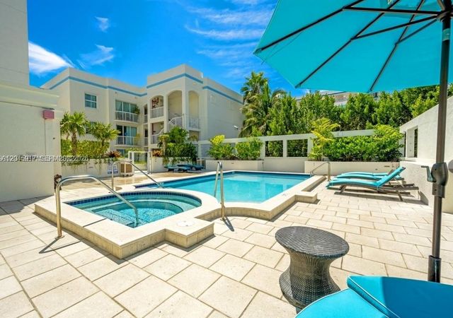 9172 Collins Avenue 218, Surfside, FL 33154
