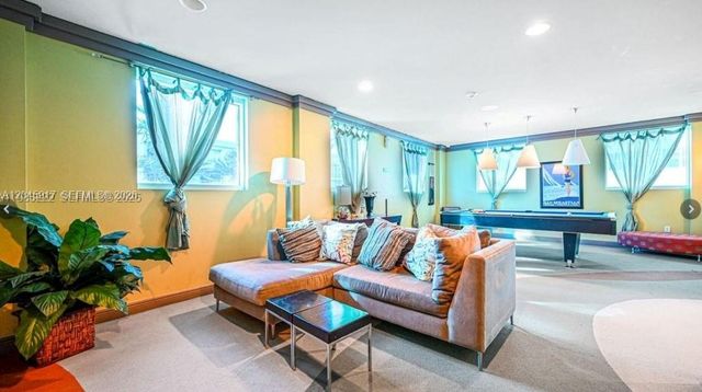 9172 Collins Avenue 218, Surfside, FL 33154