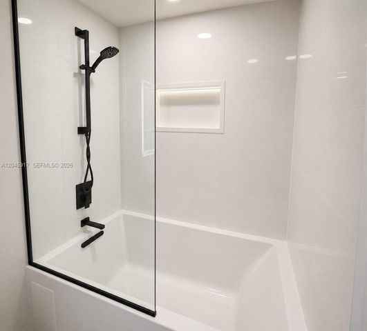 9172 Collins Avenue 218, Surfside, FL 33154