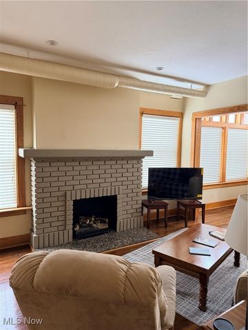 11433 Ashbury Avenue 12, Cleveland, OH 44106