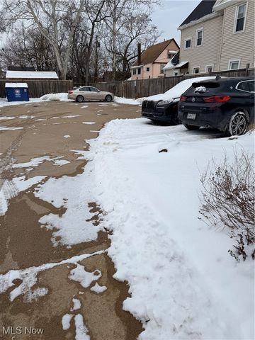 11433 Ashbury Avenue 12, Cleveland, OH 44106