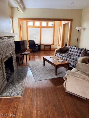 11433 Ashbury Avenue 12, Cleveland, OH 44106