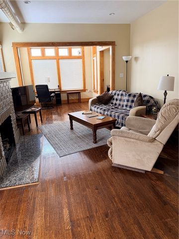 11433 Ashbury Avenue 12, Cleveland, OH 44106