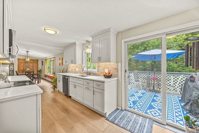 51 Westbrook Rd, South Hadley, MA 01075