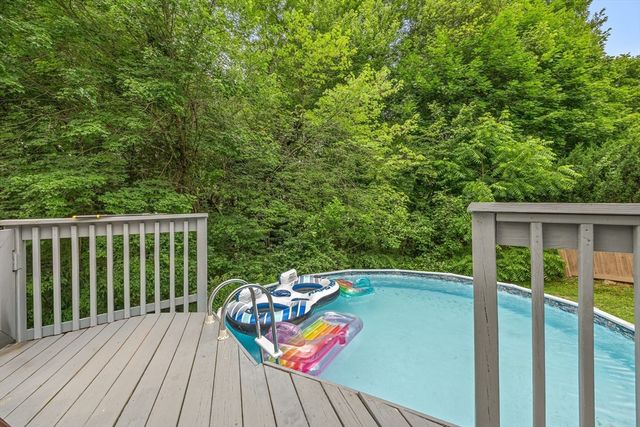 51 Westbrook Rd, South Hadley, MA 01075