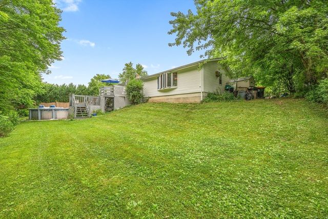 51 Westbrook Rd, South Hadley, MA 01075