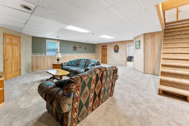 645 8th Avenue NE, Pine City, MN 55063