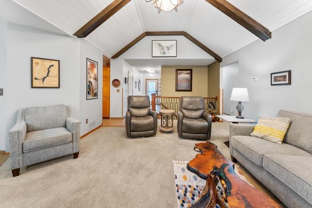645 8th Avenue NE, Pine City, MN 55063