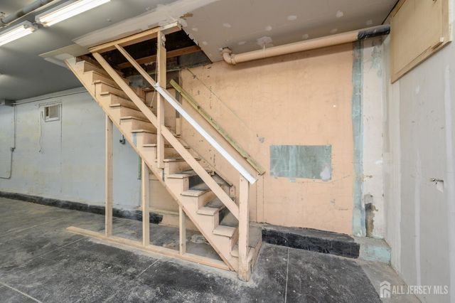 172 Lyon Street, Paterson, NJ 07524