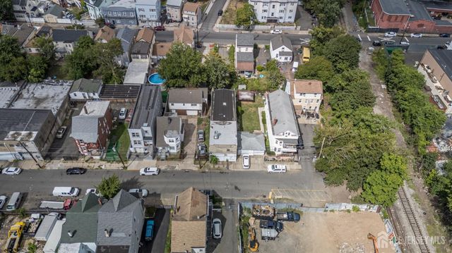 172 Lyon Street, Paterson, NJ 07524