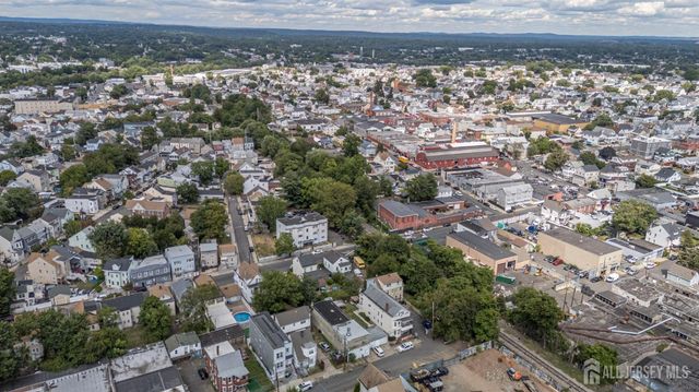 172 Lyon Street, Paterson, NJ 07524