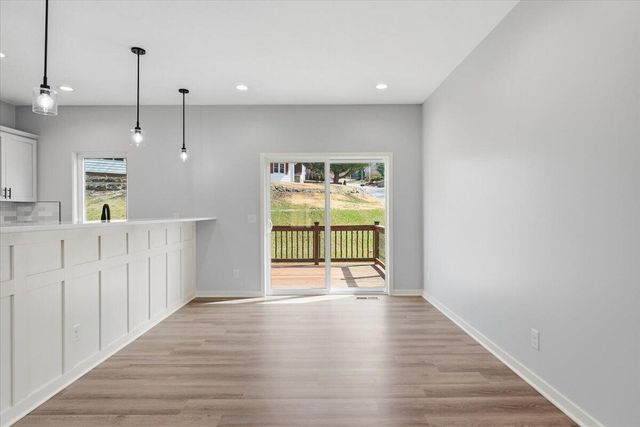 2403 N BROADWAY Street, Council Bluffs, IA 51503