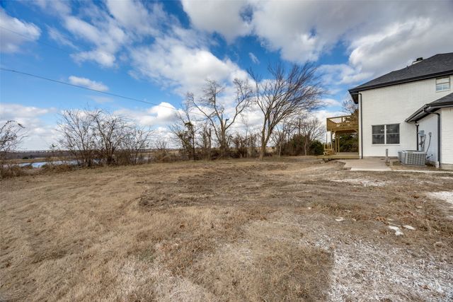 471 Meadowview Circle, Van Alstyne, TX 75495