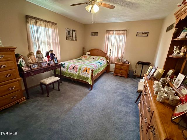 1456 Osbornes Gap Road, Clintwood, VA 24228