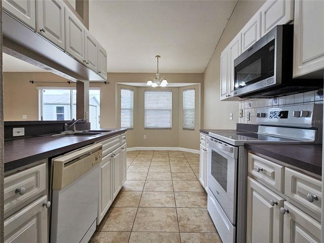 5260 ENGLISH DRIVE, Lakeland, FL 33812