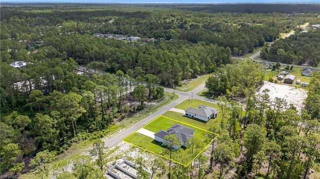 525 Genesee AVE S, Lehigh Acres, FL 33974