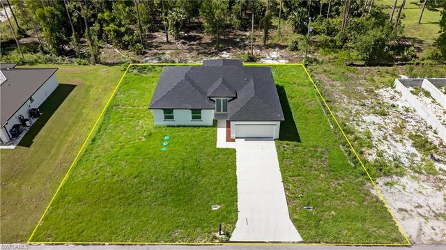 525 Genesee AVE S, Lehigh Acres, FL 33974