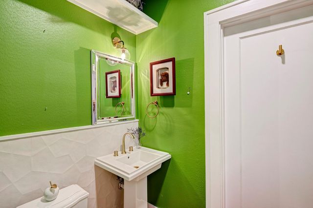 1533 Harold Street, Houston, TX 77006