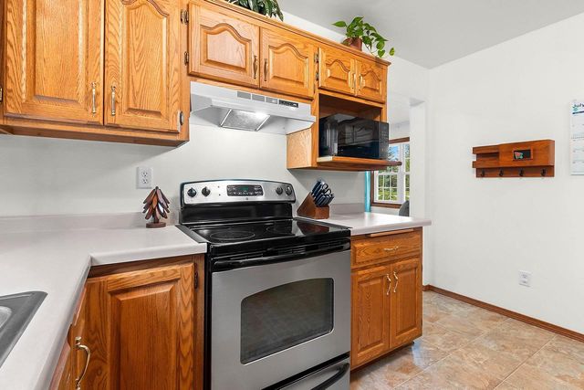 6383 KELLY JO DRIVE, Abrams, WI 54101
