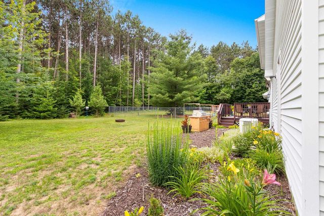 6383 KELLY JO DRIVE, Abrams, WI 54101