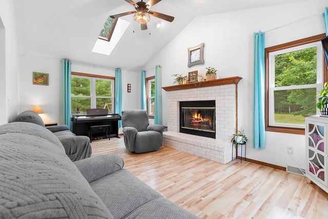 6383 KELLY JO DRIVE, Abrams, WI 54101
