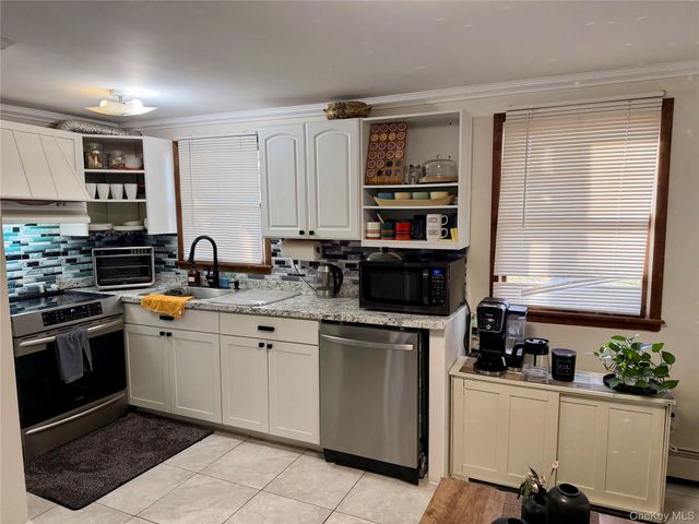 28 Urban Drive, Selden, NY 11784