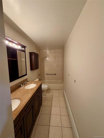 28 Urban Drive, Selden, NY 11784