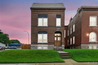 6827 Minnesota Avenue, St Louis, MO 63111