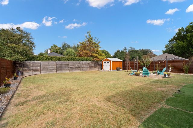1308 Honeysuckle LN, Pflugerville, TX 78660