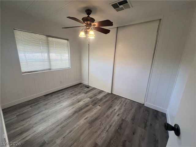 3020 West Charleston Park Avenue, Pahrump, NV 89048