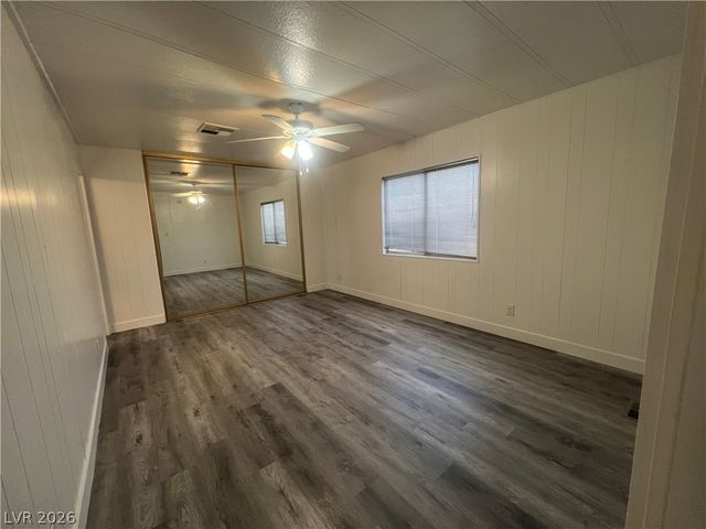 3020 West Charleston Park Avenue, Pahrump, NV 89048