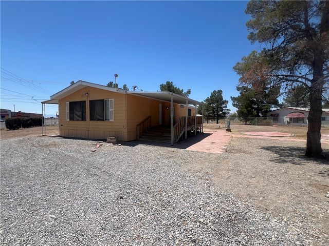 3020 West Charleston Park Avenue, Pahrump, NV 89048