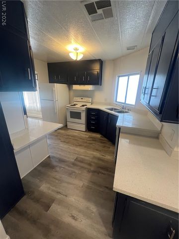 3020 West Charleston Park Avenue, Pahrump, NV 89048