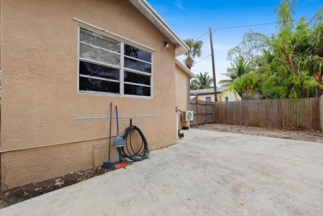 534 21st Street, West Palm Beach, FL 33407