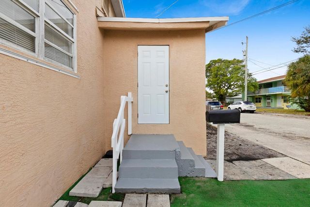 534 21st Street, West Palm Beach, FL 33407