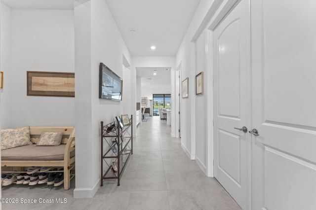 2372 Great Belt Circle, Melbourne, FL 32940