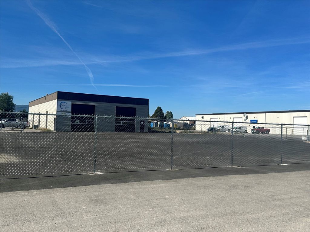 9330 Futurity Drive, Missoula, MT 59808 photo 2