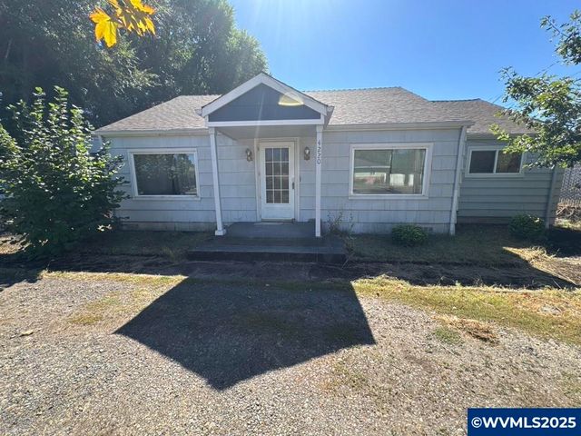 4220 Sunnyview Rd NE, Salem, OR 97305