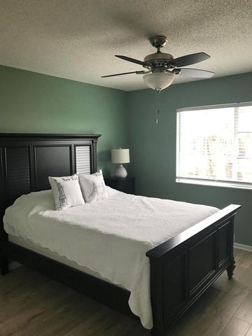 3721 NW Mediterranean Lane 8-304, Jensen Beach, FL 34957