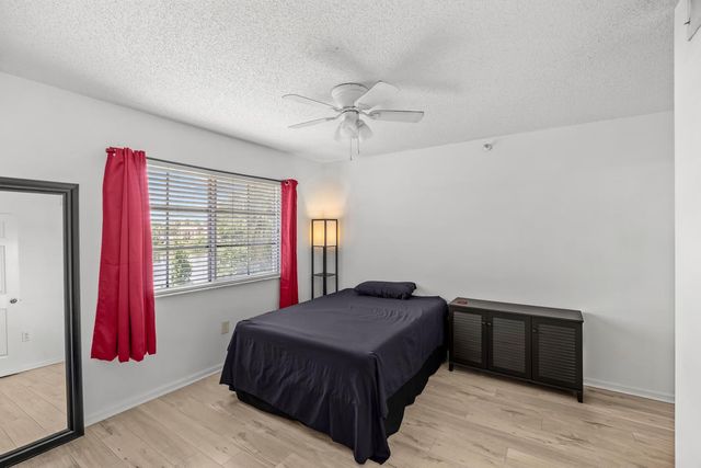 3721 NW Mediterranean Lane 8-304, Jensen Beach, FL 34957