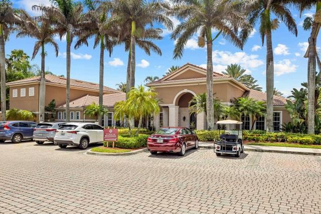3721 NW Mediterranean Lane 8-304, Jensen Beach, FL 34957