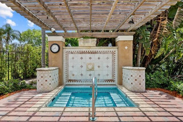3721 NW Mediterranean Lane 8-304, Jensen Beach, FL 34957