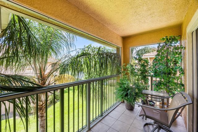 3721 NW Mediterranean Lane 8-304, Jensen Beach, FL 34957