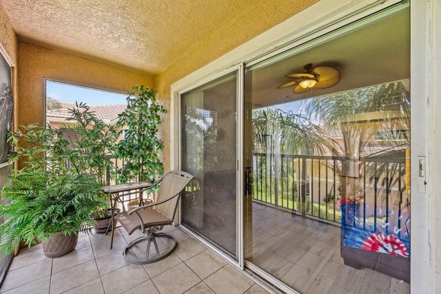 3721 NW Mediterranean Lane 8-304, Jensen Beach, FL 34957