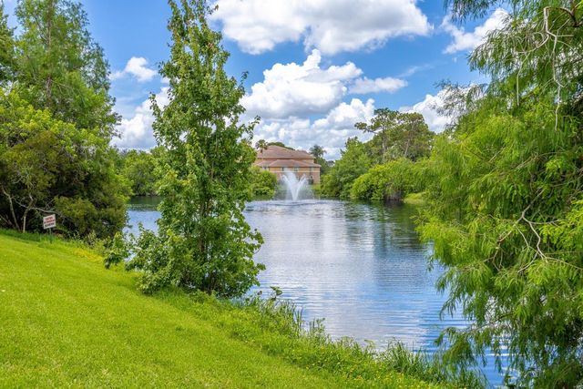 3721 NW Mediterranean Lane 8-304, Jensen Beach, FL 34957