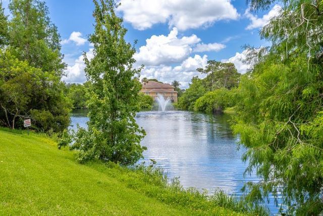 3721 NW Mediterranean Lane 8-304, Jensen Beach, FL 34957