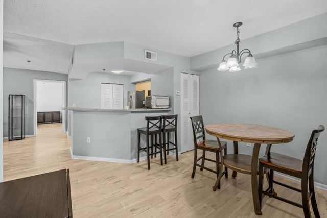 3721 NW Mediterranean Lane 8-304, Jensen Beach, FL 34957